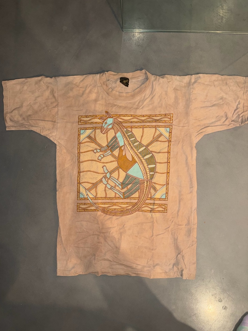 Men's Light Pink Short-Sleeve Graphic Tee with Stylized Kangaroo